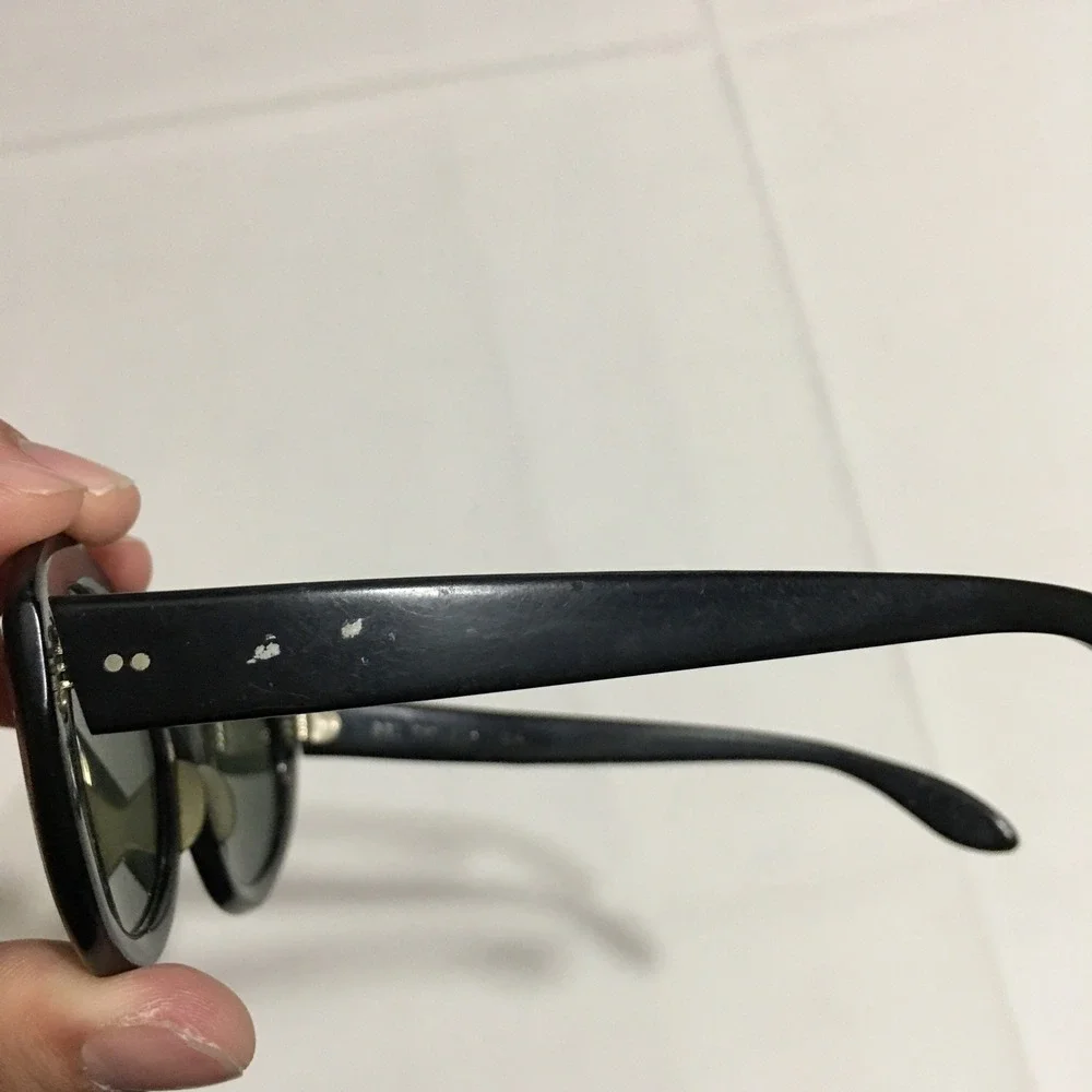Vintage Ray-Ban B&L Bewitching Sunglasses Womens Black Oval